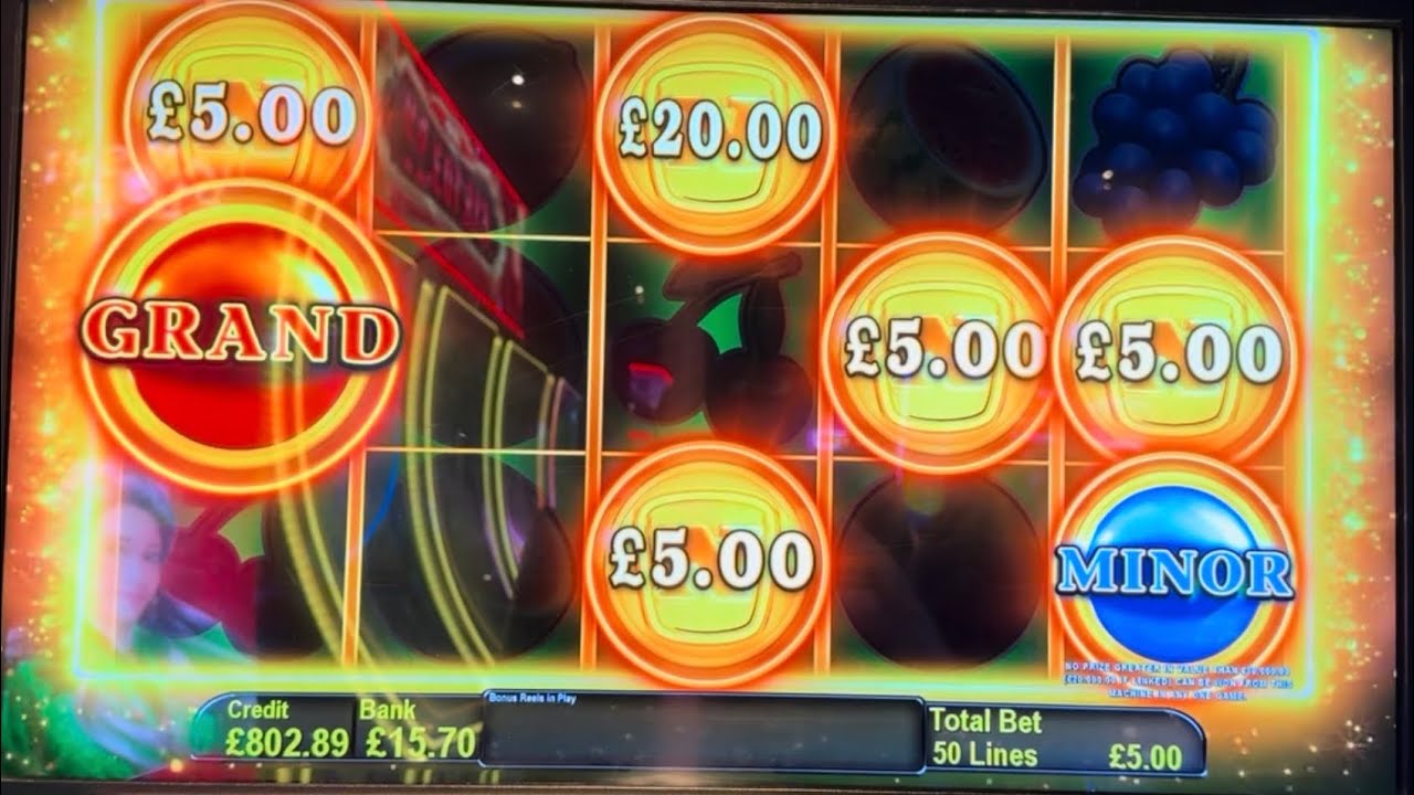 Играйте в слоты Cash Connection Casino с максимальной ставкой 5 фунтов стерлингов и в несколько д...
