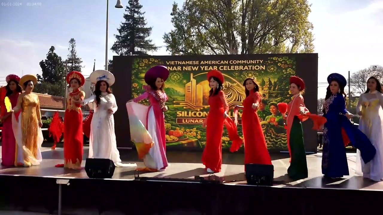 Mrs Vietnam Sacramento Fashion Show at Silicon Valley Lunar New Year 2026, &Aacute;o D&agrave;i &bull; Culture &bull; Runway