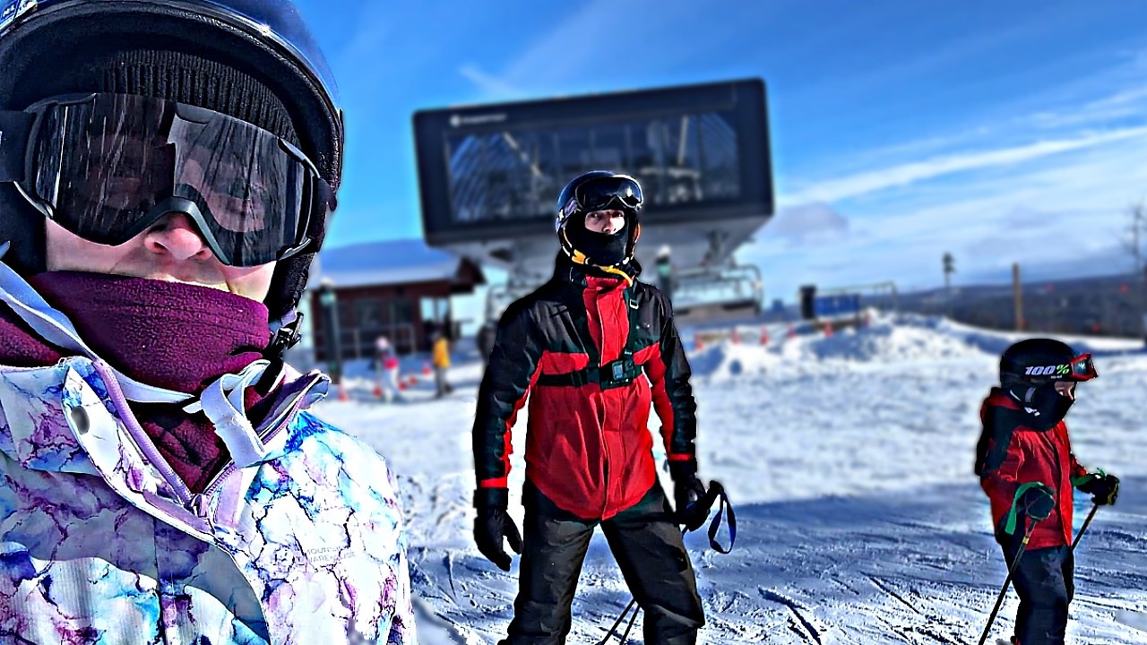 A Calm Winter Day in Canada 🇨🇦 | Family Skiing at Mount St. Louis