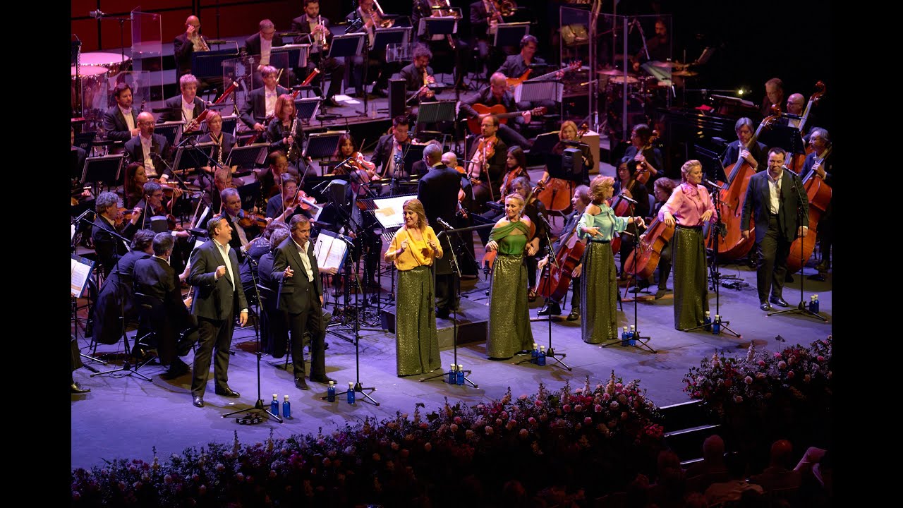 Siempre Así - A Mi Manera (Versión Sinfónica)