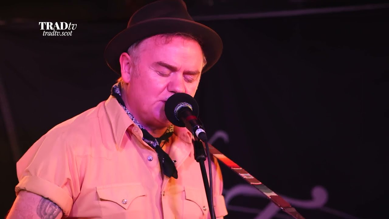 Dean Owens & The Sinners — Dolina (Live at Twa Tam's in Perth, Scotland)