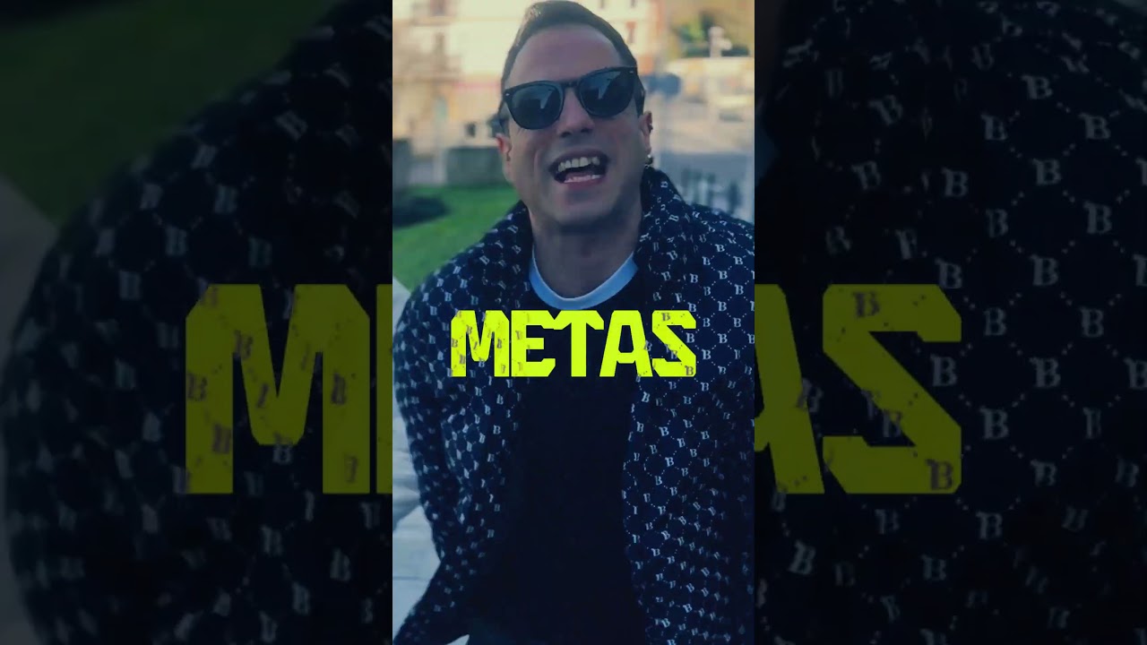 estos estaban grabando esta mañana frente a mi casa...