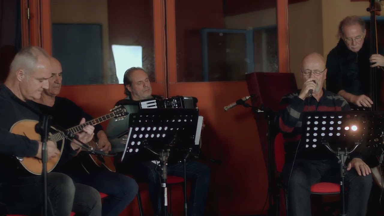 Αντώνης Γκρεκ - Μα εσύ πονάς
