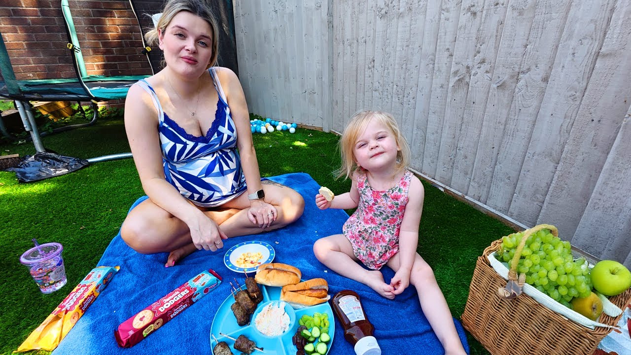 Preparing for Labour in a HEATWAVE 🥵 Family BBQ & Final Countdown!