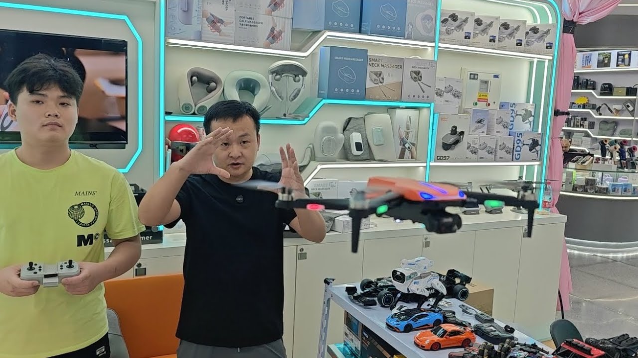 高俊”🙋深圳｜華強北｜華強電子世界一店「卓越產品多元化」佢啲航拍機產品｜可以話全華強北數一數二咁好👍仲唔快啲訂閱我〈出片王高俊〉channel📽️🎬係唔使💰錢㗎❗你哋嘅訂閱亦都係做咗善事🙇🔔💯🎊🎉💪