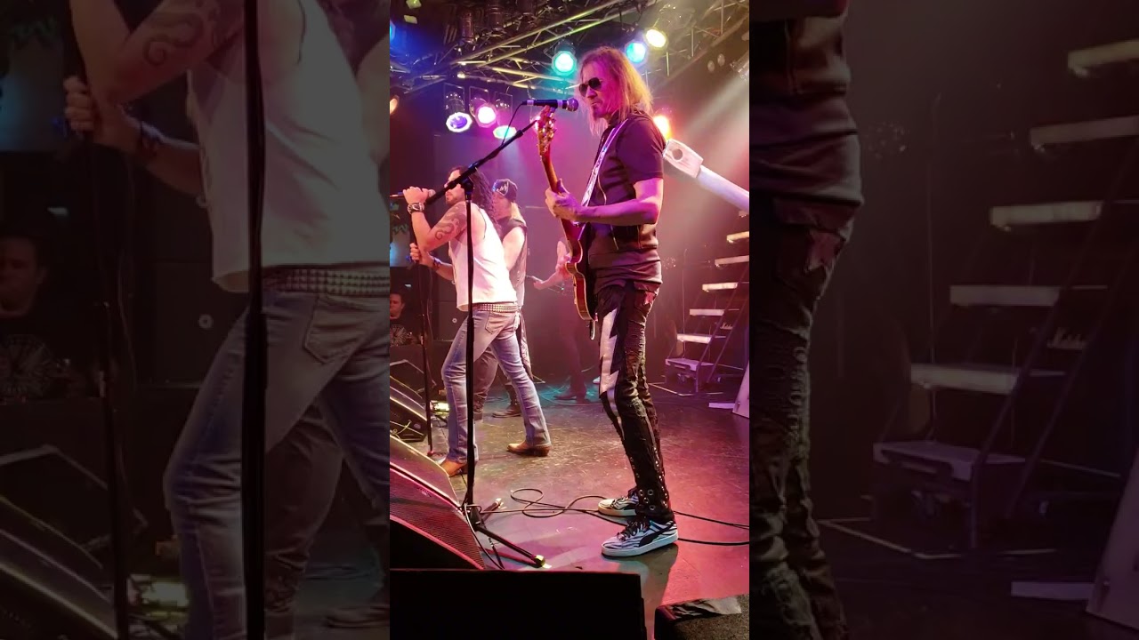 Rock Bottom - Dani Luv - KISS (cover)