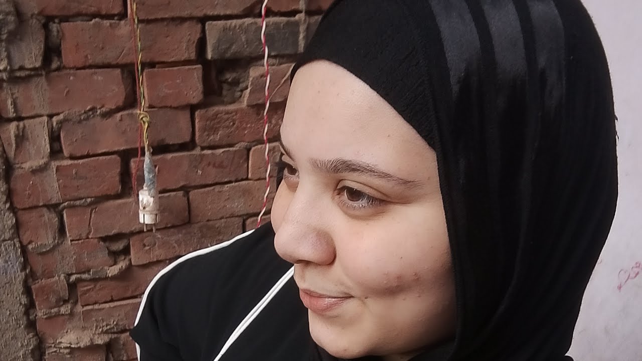 اول يوم امتحانات لبنت اختي وانا بوديها