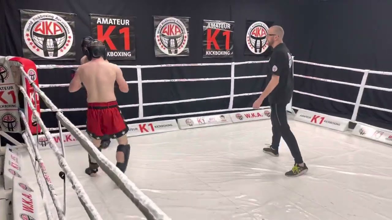 WKA Amateur English Middleweight Title ( K1-Rules ) : Jake Saunders vs Samir Naeem - Round 2.