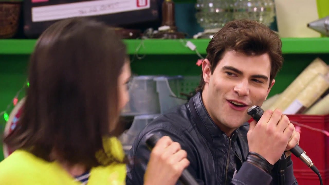 Violetta 3 - Francesca y Diego cantan 