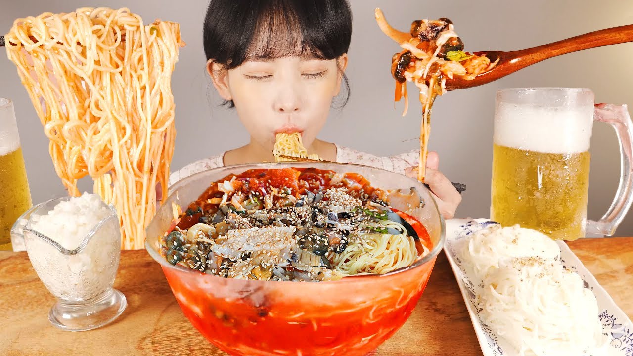 비도 오고 그래서 모듬해물 물회 먹방 Cold Raw Seafood Soup [eating show]mukbang korean food