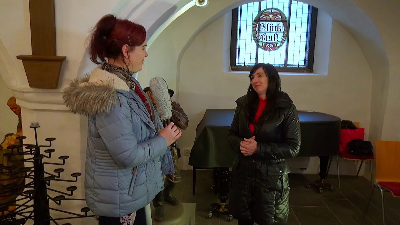 Weihnachten im Erzgebirge: Bergkrippe in der Bergkirche St. Marien in Annaberg