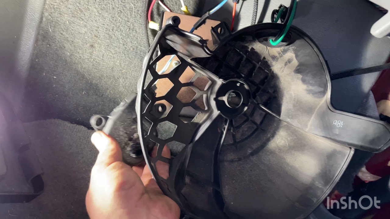 Replace blower motor Grand Caravan 2004