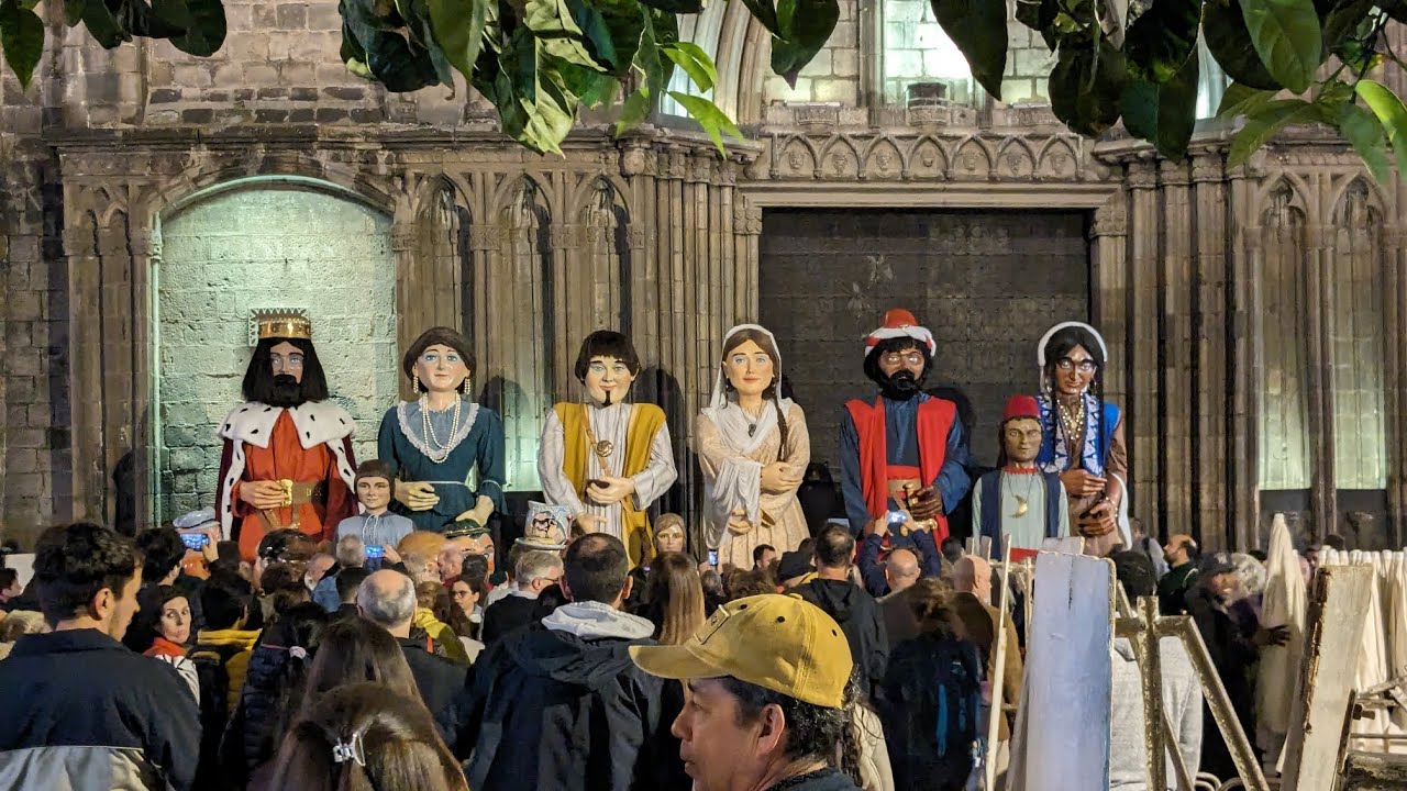 Mostra de balls dels gegants i cabets d'Ontinyent! #sjo24