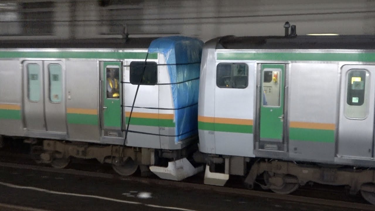 E231系コツS-01編成（伴走車）+S-14編成（大船駅構内架線柱衝突事故当該）TK入場回送 2023.10.4
