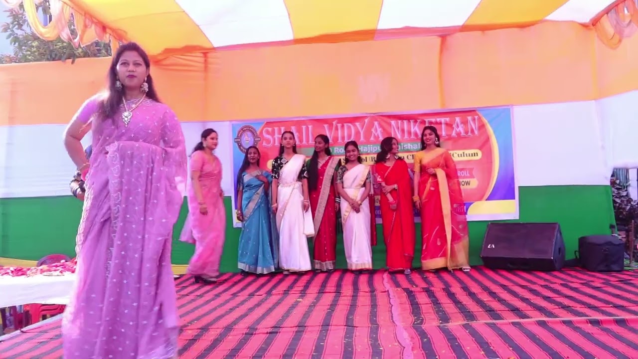 Rampwalk of senior girls