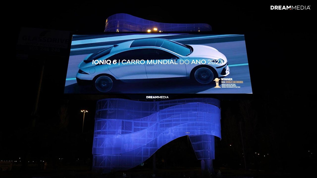 Portugal’s Largest Urban Digital Signage | Powered by AOTO AD Series