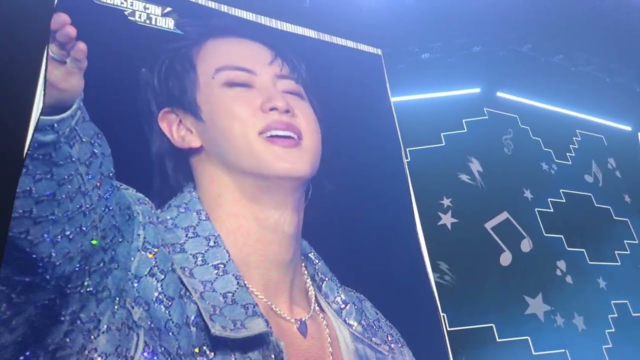 BTS Jin | Don't Say You Love Me & Opening Ment @ Prudential Center Night Two - Newark, NJ 