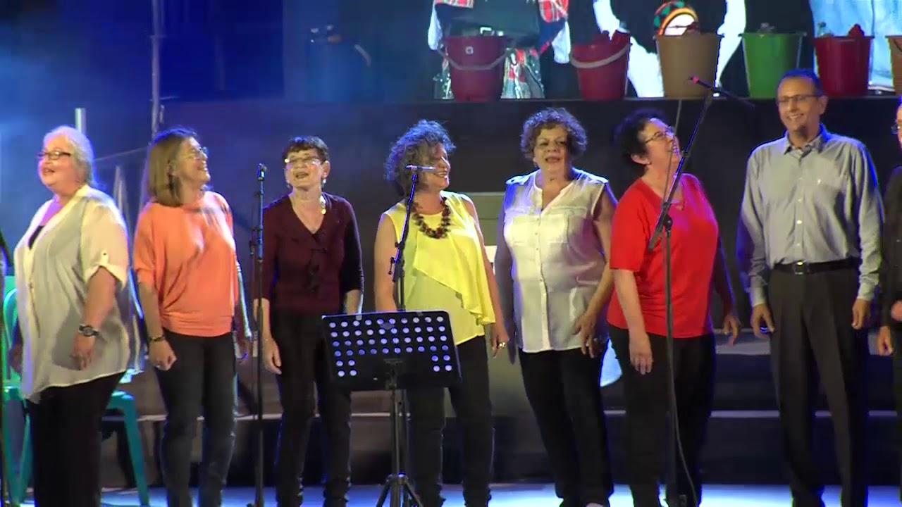 אור הנר   60 שנים במהירות האור