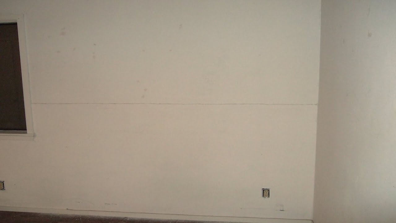 ghetto house ambiance 1 hour with smoke detector chirp every 60 seconds