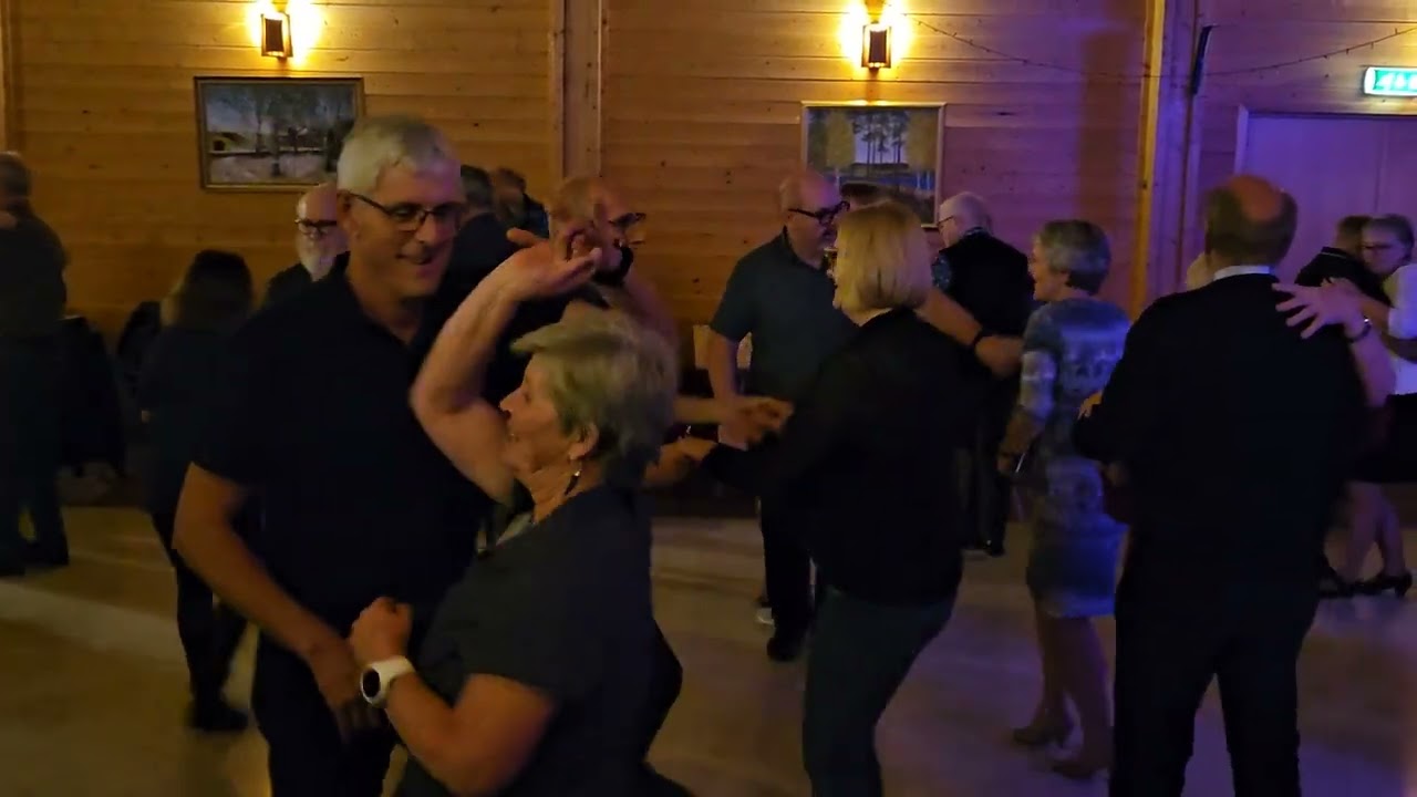 Kansas city med Grandes på Roverud dansen Roverud samfunnshus 28.10.23 Dansnytt Tor Nybakken