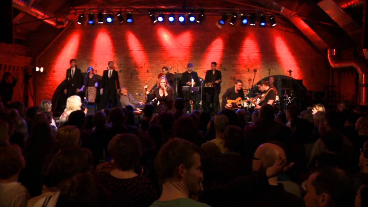 Katie LaVoix & DIE ZÖLLNER | Alles Oder Nichts (Café Größenwahn)