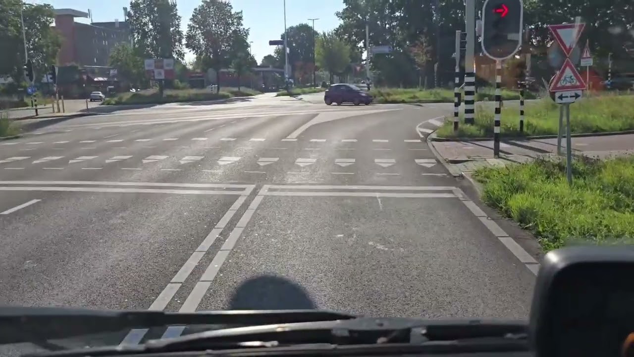 Paar kilo vliegjes vervoeren.....en wat een stank