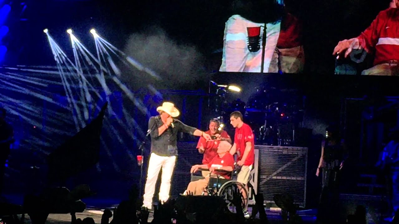 Toby Keith American Soldier with 93 year old veteran Charlotte NC