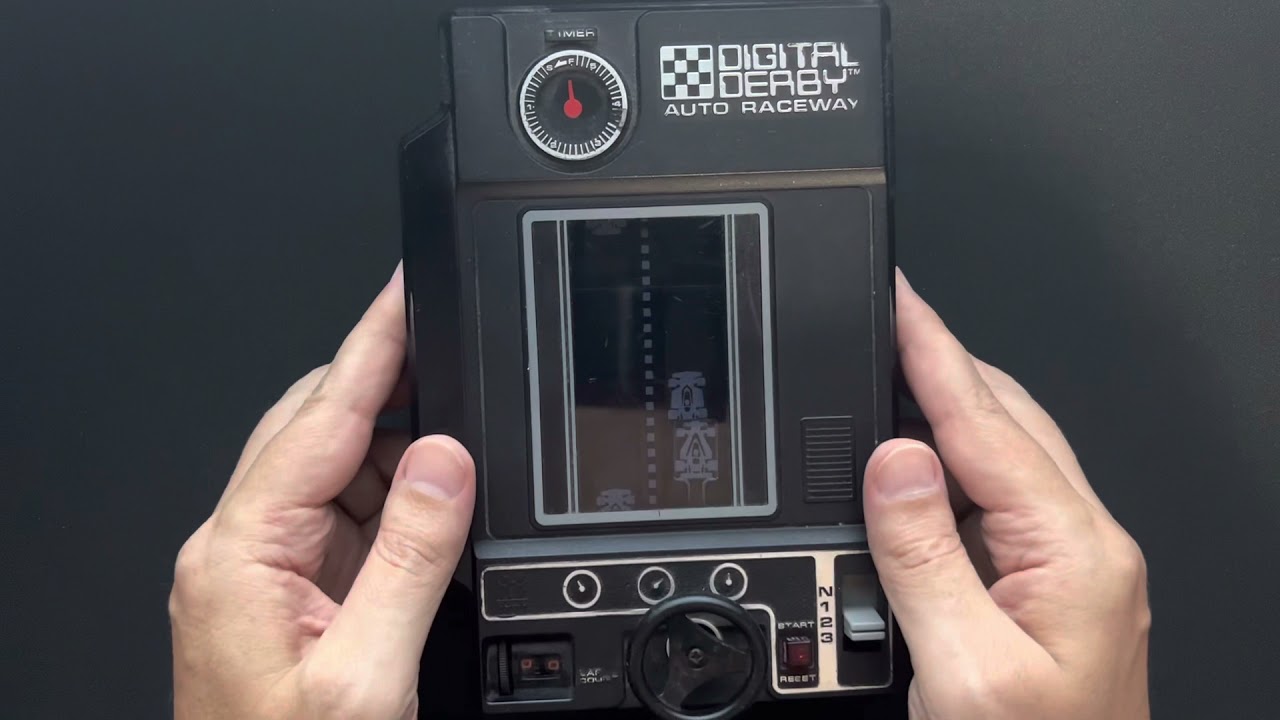 Digital Derby Auto Raceway - 1978 by Tomy