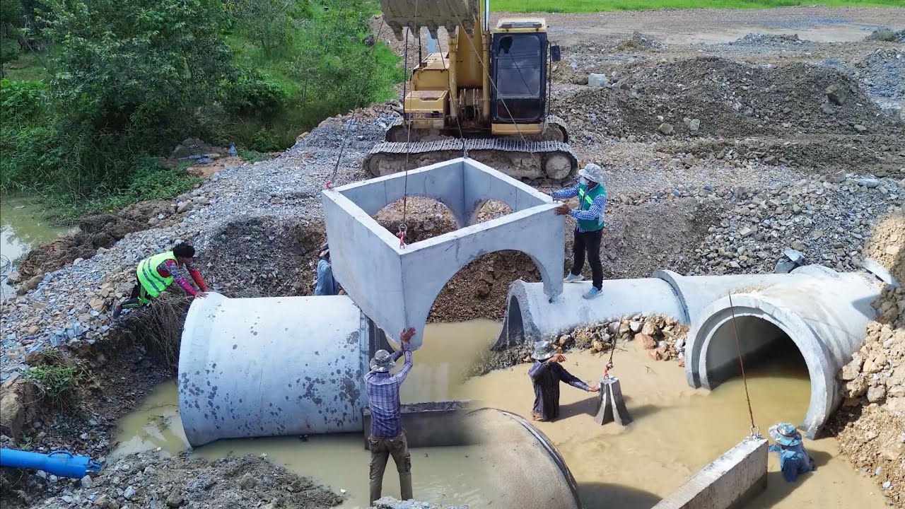 Drainage Construction!! Installing Concrete Drainage Pipes Connect with Box Culvert 