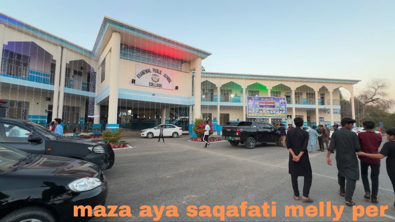 School daikh kar bachpan yad a gaya❤️aj dekha saqafati mela boht maza ayr