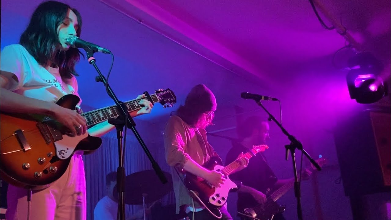 King Hannah - Crème Brûlée (Live @ YES, The Pink Room, Manchester)