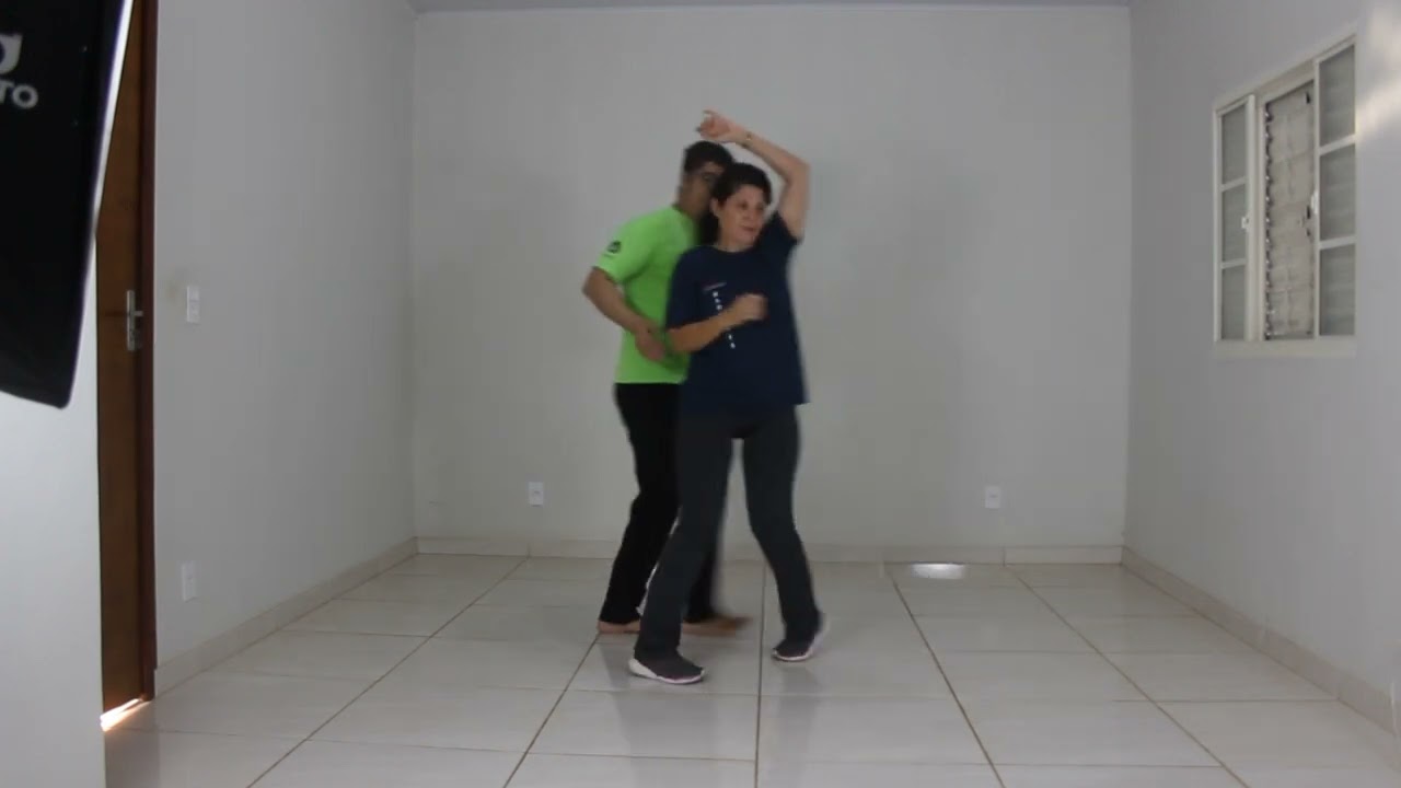 Forró na Prática: 4 Novos Passos em Apenas 5 Minutos (Aula Semanal - Forró - #286 - Avançado)