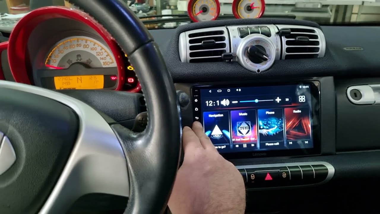 Smart 451 facelift οθονη Android 12της Lenovo και ηχεια  και ενισχυτης της Excursion by dousissound