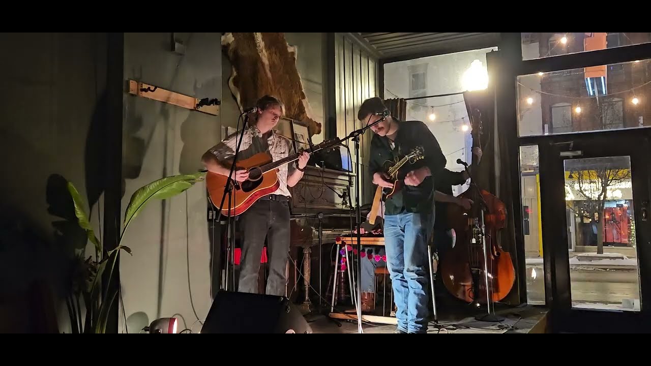 Reincarnation Blues - The Space Heaters (Live)