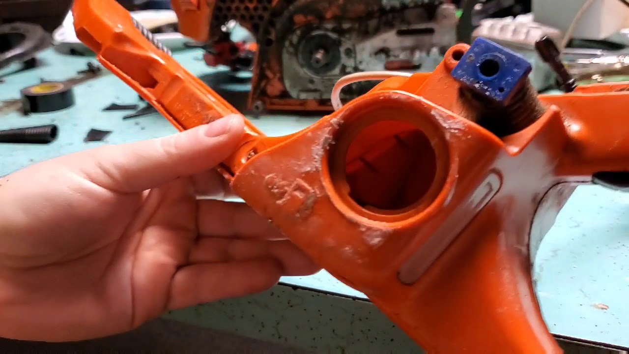 Baking Soda & Super Glue Husqvarna Gas Tank Repair