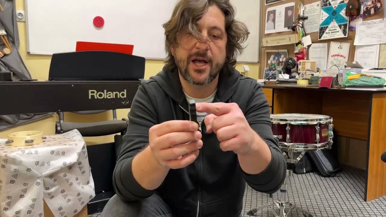 Kako iseći otvor na bass bubnju?