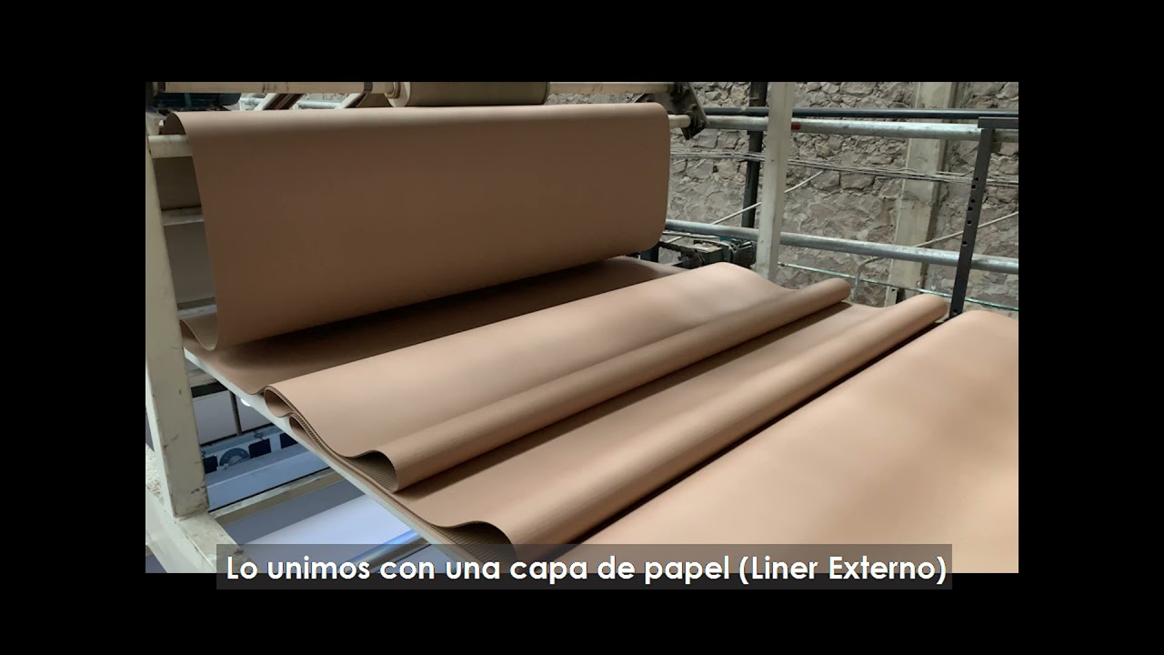 ¿Cómo se produce el cartón corrugado?