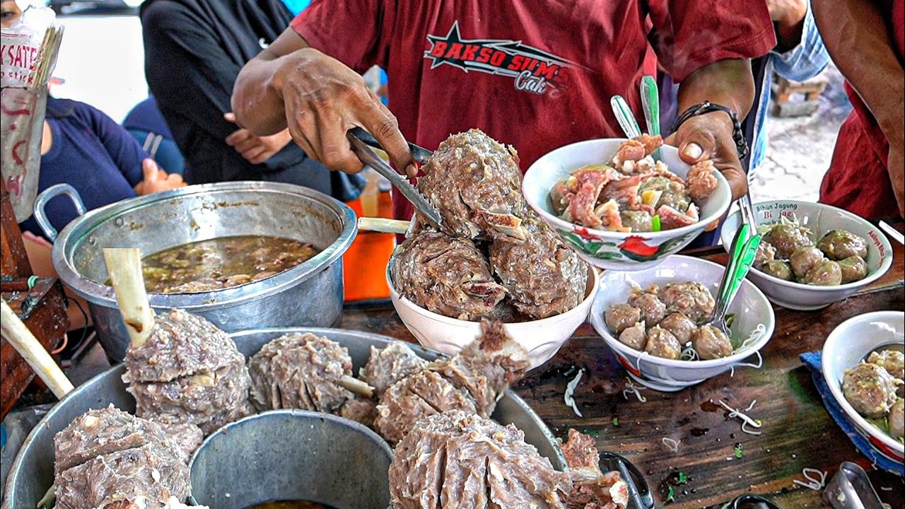RAJANYA BAKSO PENTUNGAN??? ROMBONG BELUM DATANG SUDAH DIGRUDUK SANA SINI?? bakso cak ateng