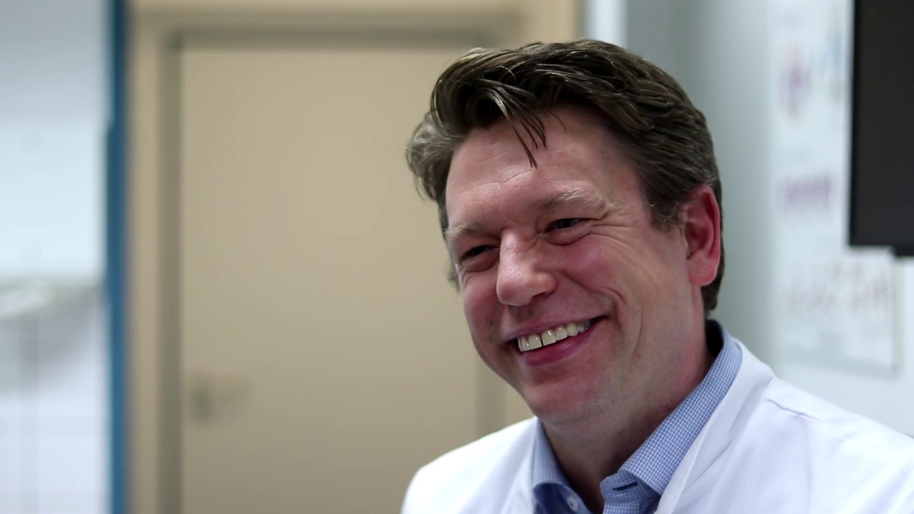 UKM-Pers&ouml;nlich: Prof. Tobias Hirsch, Plastischer Chirurg