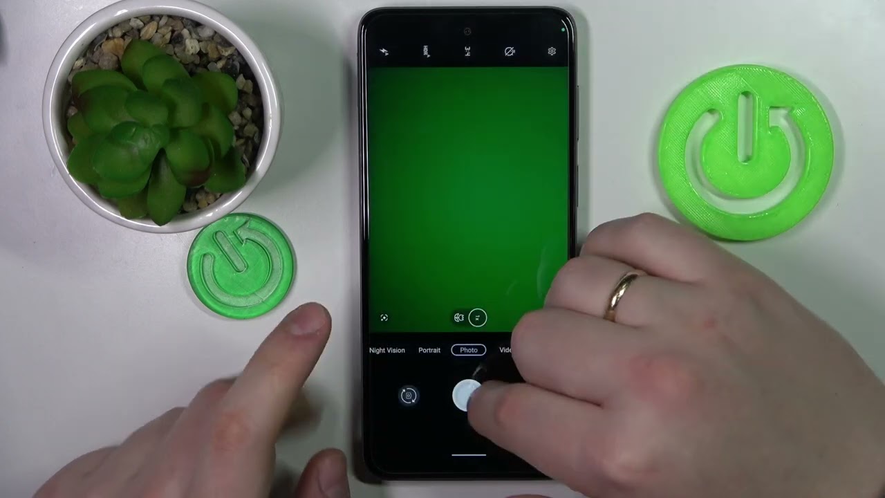 Попробуйте лучшие трюки с камерой на Motorola Moto E32s - советы и хитрости для камеры