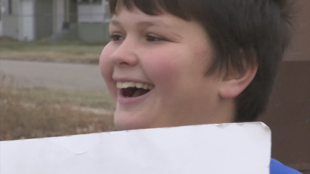Someone You Should Know: 13-year-old starts successful lemonade stand