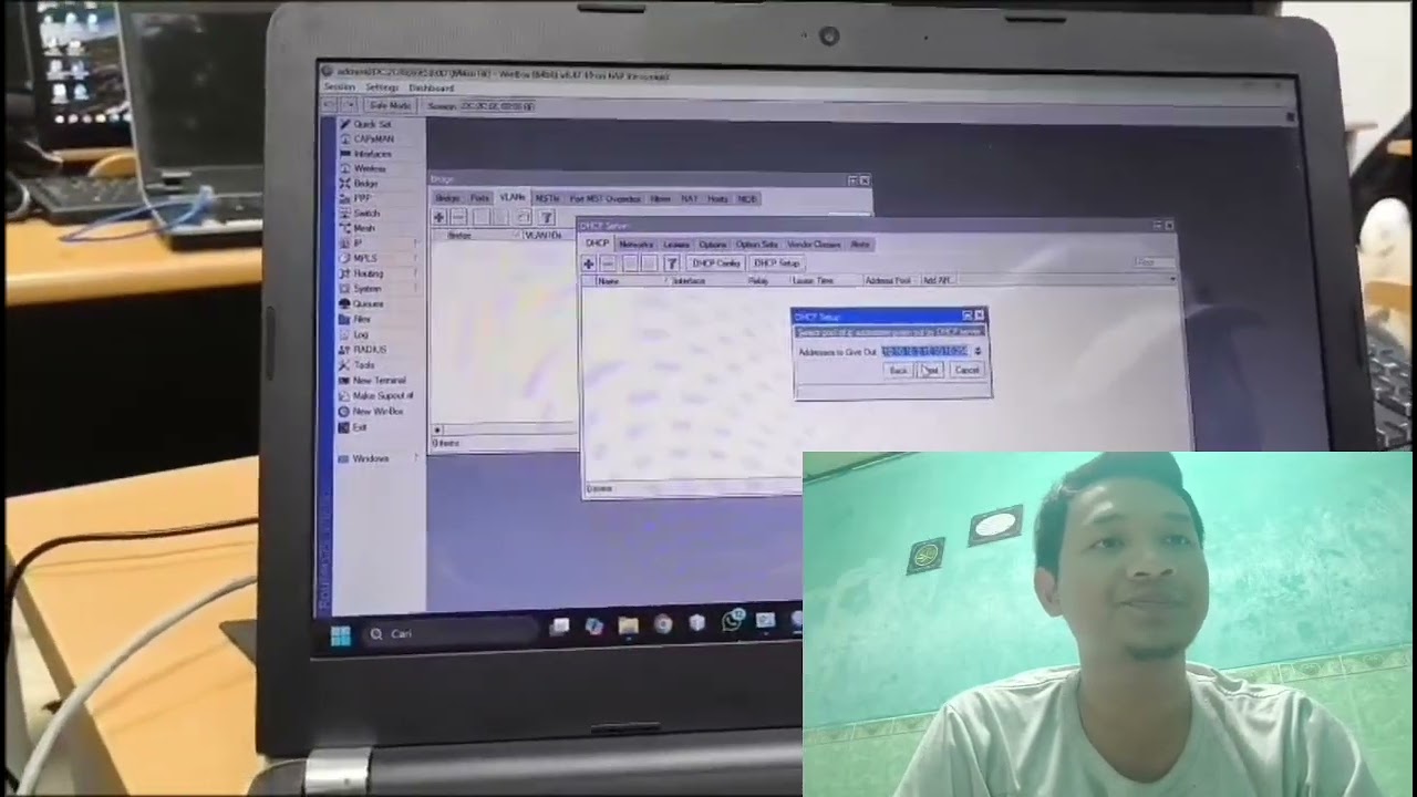 Tugas Akhir Praktikum Jaringan Komputer: Konfigurasi Mikrotik Static Routing dan Hotspot Winbox