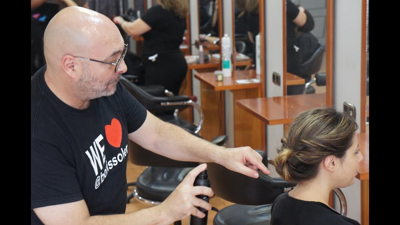 Como hacer un Recogido bajo para ir de Boda