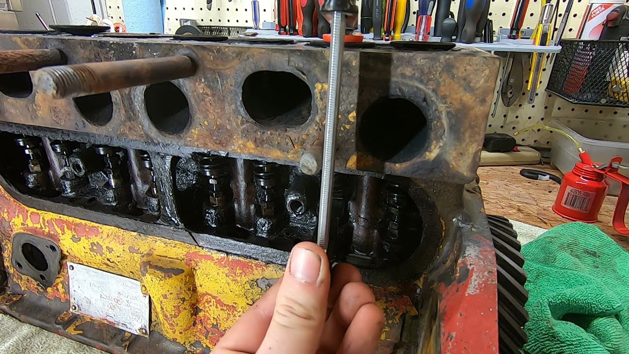 Cheap And Easy DIY Flathead Valve Spring Compressor