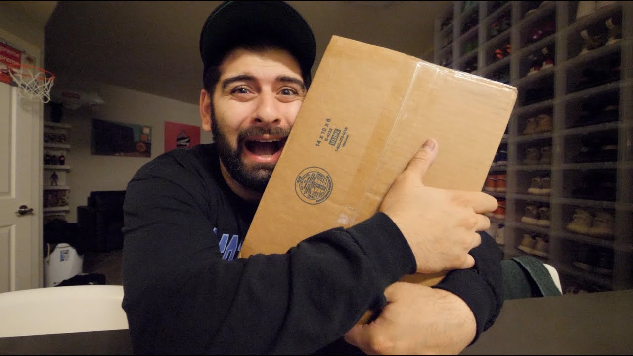 THE BEST YEEZY OF 2017 IS HERE!! (HYPE OR HOT?)