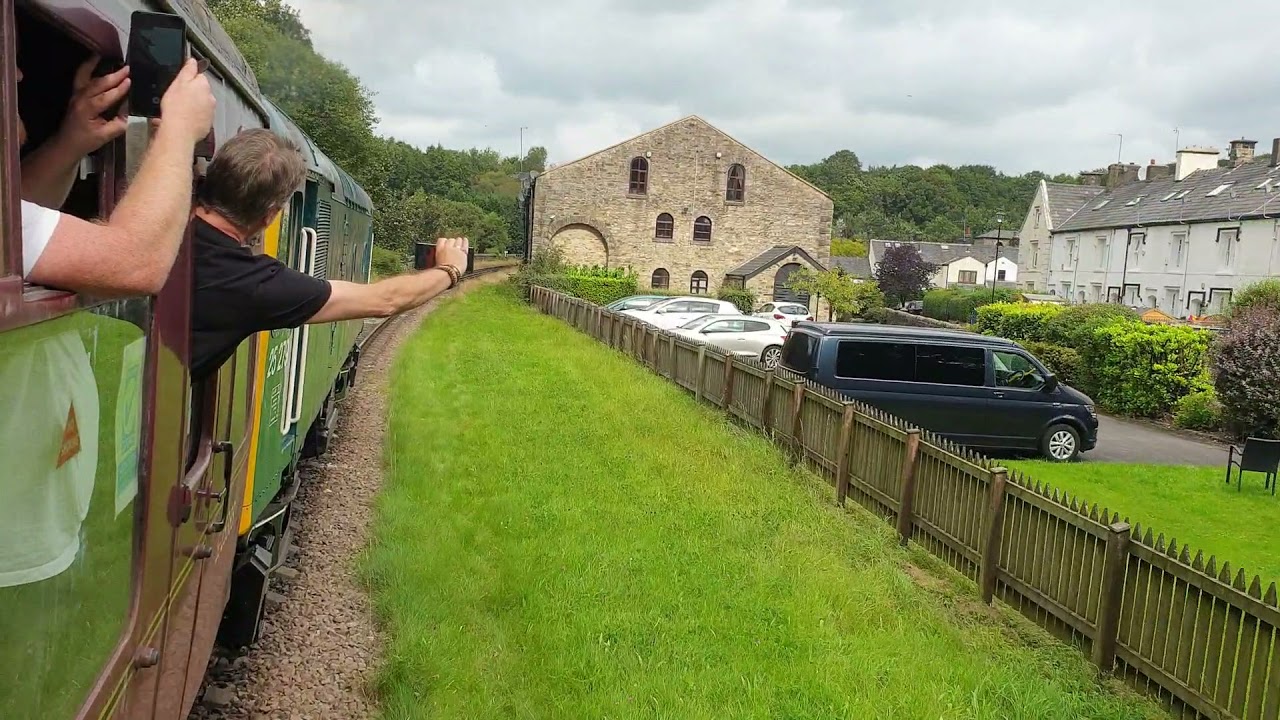 25279 Flat Out Thrash! East Lancashire Railway Diesel Gala 17/9/21
