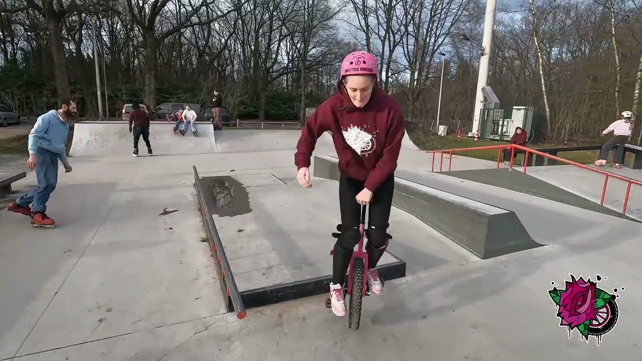 Unicycle Street Sesh in Brasschaat| Roos & Tuur
