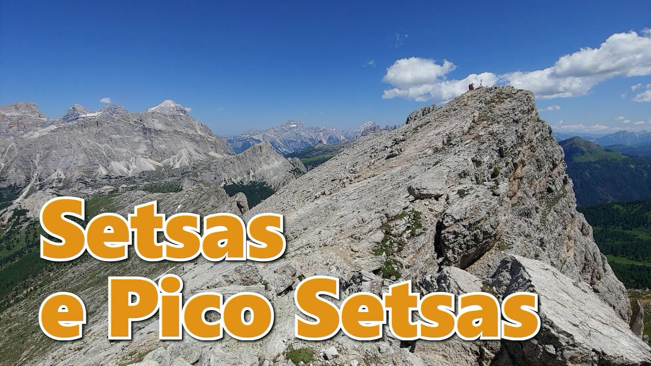 Setsas e Pico Setsas (Settsass e Piccolo Settsass) dal Passo di Valparola