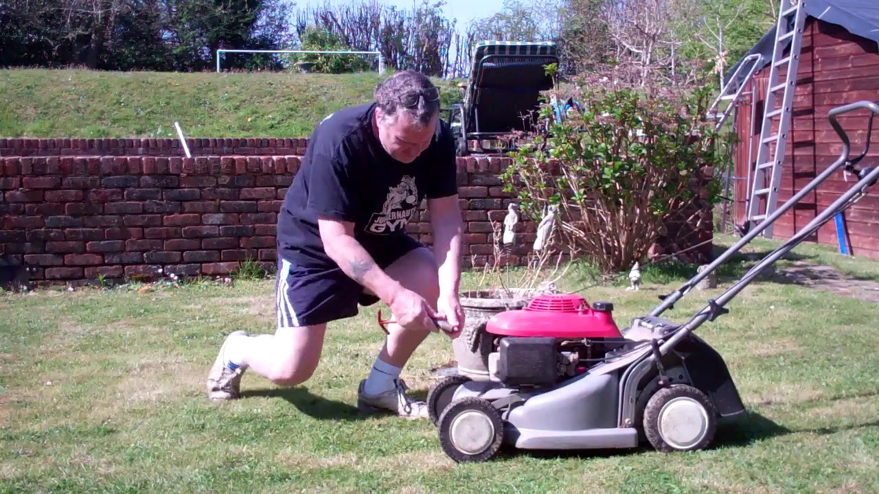 Honda HRB 425c starts but only runs for about 40 seconds