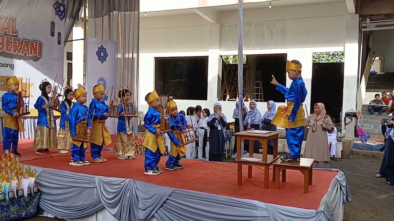 Angklung RA-IKA